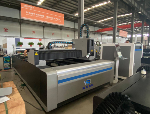 1530 Fiber Laser Cutting Machine For Stainless Steel Metal